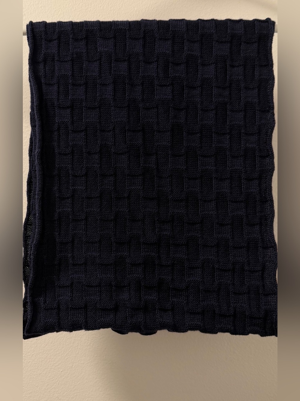 Made in Italy by Miss Accessori S.r.l. 100% Wool Navy Basketweave Knit Scarf